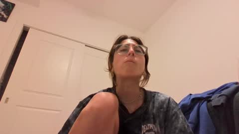 Snapshot of raiyvyn chatting on 18, 9, 2025 Ray Ray online show from 18, 9, 2025