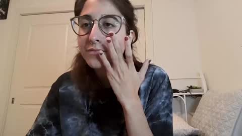 Snapshot of raiyvyn chatting on 19, 9, 2025 Ray Ray online show from 19, 9, 2025