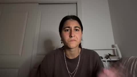 Snapshot of raiyvyn chatting on 25, 9, 2025 Ray Ray online show from 25, 9, 2025