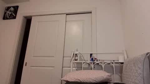 Snapshot of raiyvyn chatting on 8, 1, 2026 Ray Ray online show from 8, 1, 2026