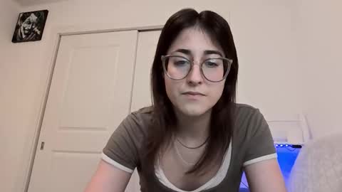 Snapshot of raiyvyn chatting on 9, 1, 2026 Ray Ray online show from 9, 1, 2026