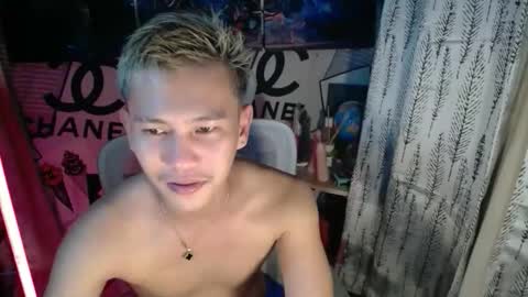 ralfhuge24 online show from 12, 4, 2026