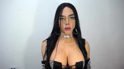 Snapshot of ramonasmit chatting on 30, 10, 2025 RamonaSmit online show from 30, 10, 2025