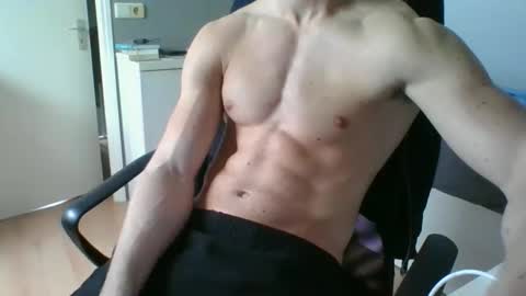 ramonjoosse2001 online show from 2, 4, 2026