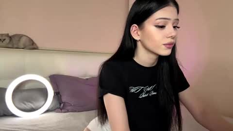 Luna online show from 26, 10, 2025