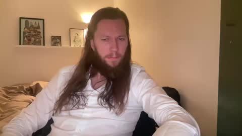 Snapshot of ranrarohtye chatting on 9, 3, 2025 Aristo online show from 9, 3, 2025