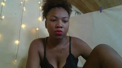 Snapshot of rantamarie chatting on 14, 4, 2026 Rantamarie online show from 14, 4, 2026