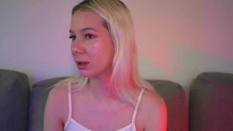 Snapshot of rany_thompson chatting on 21, 4, 2026 Rany Thompson online show from 21, 4, 2026