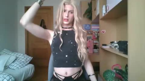 Snapshot of ranya_may chatting on 5, 3, 2026 Ranya online show from 5, 3, 2026