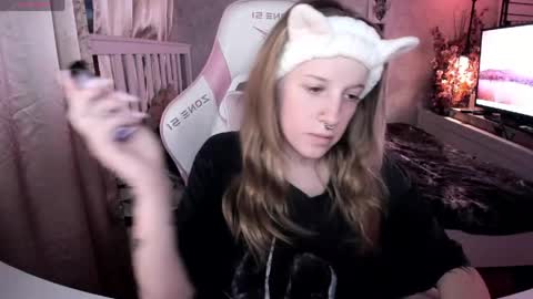 Snapshot of rapunzel_cute chatting on 24, 5, 2026 Rapunzel online show from 24, 5, 2026