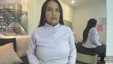 Raquel Moore  online show from 19, 1, 2026