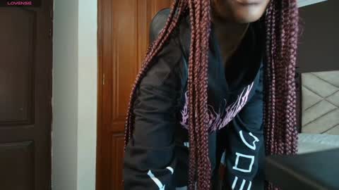 Snapshot of raqueljones_ chatting on 30, 1, 2025 Raquel online show from 30, 1, 2025