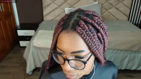 Snapshot of raqueljones_ chatting on 21, 2, 2025 Raquel online show from 21, 2, 2025