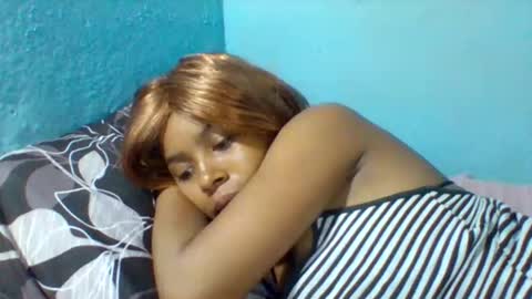 rasoelysca online show from 15, 1, 2026