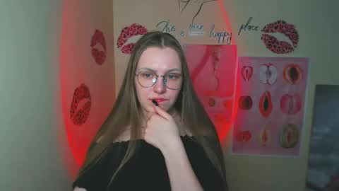 raspberry0101 online show from 14, 2, 2025