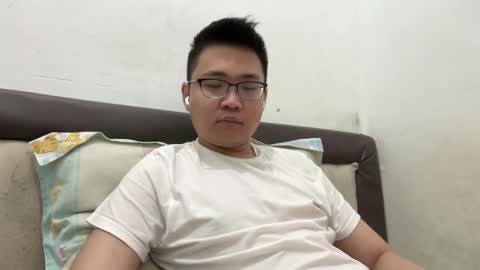 randomnaut online show from 19, 1, 2025