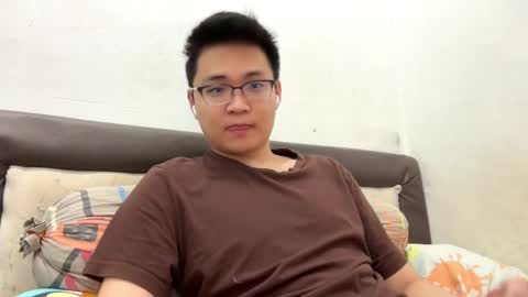 randomnaut online show from 28, 2, 2025