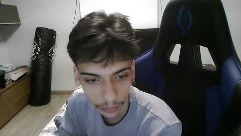 Snapshot of ratlean21 chatting on 11, 12, 2024 ratlean21 online show from 11, 12, 2024