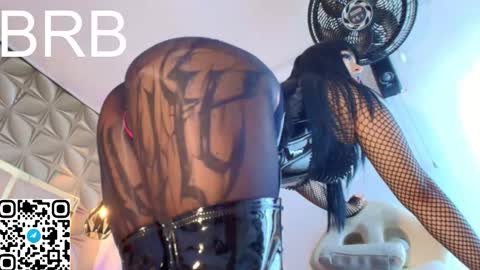   online show from 22, 11, 2025