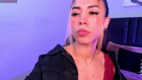Snapshot of raven_dooll chatting on 26, 5, 2026 Raven online show from 26, 5, 2026