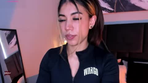 Snapshot of raven_dooll chatting on 3, 6, 2026 Raven online show from 3, 6, 2026