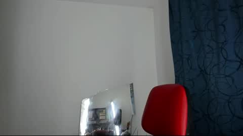 Snapshot of raven_rouge chatting on 7, 1, 2025 gata online show from 7, 1, 2025