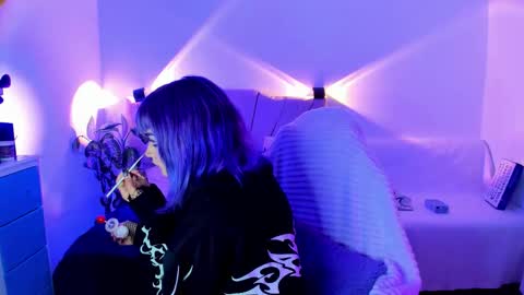 ravencollen online show from 2, 12, 2025