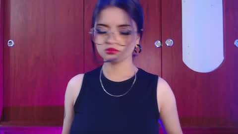 Snapshot of raventh_ chatting on 26, 4, 2026 raventh_ online show from 26, 4, 2026