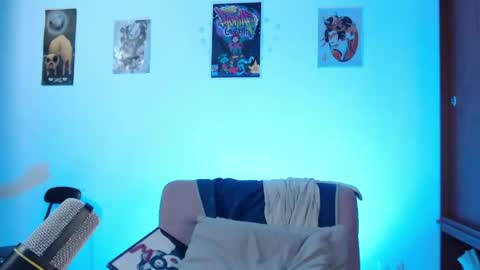 Snapshot of raventh_ chatting on 27, 5, 2026 raventh_ online show from 27, 5, 2026