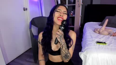 Snapshot of ravenwitch_ chatting on 18, 1, 2025 Raven Witch online show from 18, 1, 2025