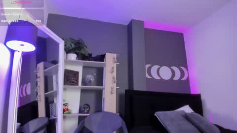 Snapshot of ravenwitch_ chatting on 24, 1, 2025 Raven Witch online show from 24, 1, 2025