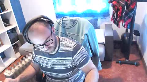 ravingr3d3 online show from 12, 3, 2025