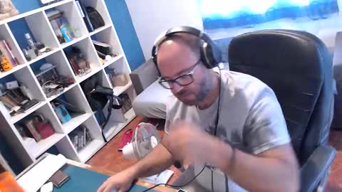 ravingr3d3 online show from 26, 9, 2025