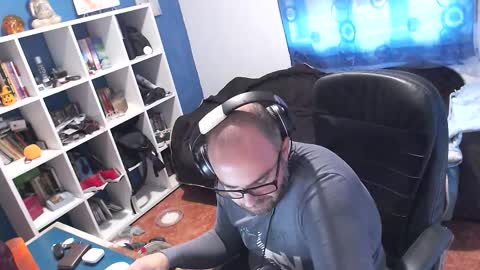 ravingr3d3 online show from 31, 10, 2025