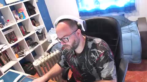 ravingr3d3 online show from 20, 3, 2026