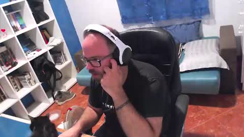 Snapshot of ravingr3d3 chatting on 19, 7, 2026 ravingr3d3 online show from 19, 7, 2026