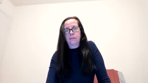 Ravishing Peach Goddess online show from 21, 2, 2026