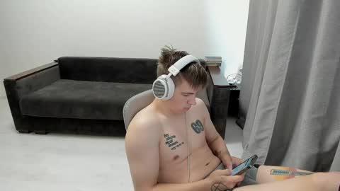 Snapshot of ray_hill chatting on 30, 5, 2026 Ray online show from 30, 5, 2026
