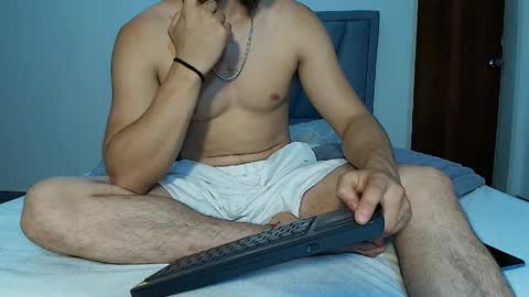 Snapshot of ray_weed chatting on 25, 3, 2026 Ray online show from 25, 3, 2026