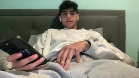 raymondg8596 online show from 4, 2, 2025