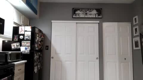 Snapshot of rayneonme1225 chatting on 7, 10, 2025 rayneonme1225 online show from 7, 10, 2025