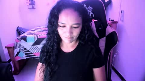 Danna online show from 11, 11, 2025