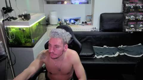 Rayzel online show from 9, 2, 2026