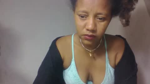 Snapshot of razanastine chatting on 8, 11, 2025 razanastine online show from 8, 11, 2025