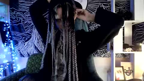 Snapshot of raziel_haze chatting on 28, 2, 2025 Yrriel Strife Candy-Demon Caveboy mr. Cringe online show from 28, 2, 2025