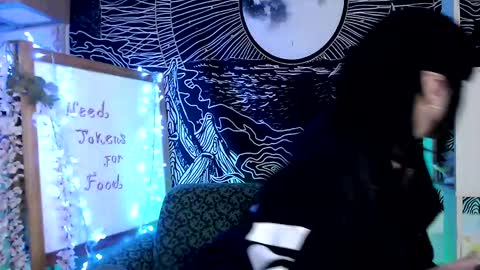 Snapshot of raziel_haze chatting on 4, 3, 2025 Yrriel Strife Candy-Demon Caveboy mr. Cringe online show from 4, 3, 2025