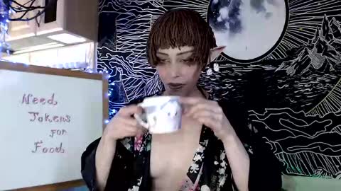 Snapshot of raziel_haze chatting on 8, 3, 2025 Yrriel Strife Candy-Demon Caveboy mr. Cringe online show from 8, 3, 2025