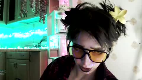 Snapshot of raziel_haze chatting on 9, 11, 2025 Yrriel Strife Candy-Demon Caveboy mr. Cringe online show from 9, 11, 2025