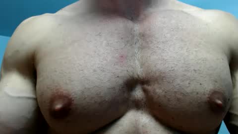 Snapshot of razorramon13 chatting on 1, 6, 2026 razorramon13 online show from 1, 6, 2026