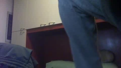 Snapshot of razzoman5 chatting on 20, 10, 2025 razzoman5 online show from 20, 10, 2025